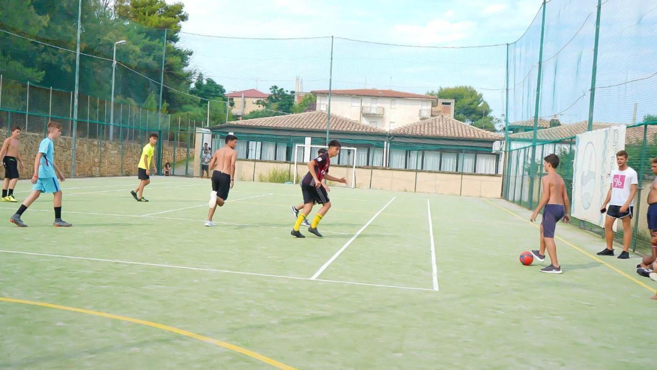 Villaggio Club Baia Dei Gigli Isola Di Capo Rizzuto 外观 照片